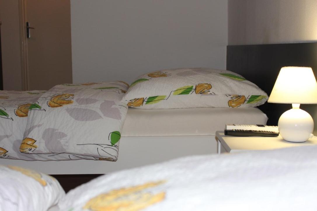 Studios Lora RM 860 Saint-Louis  Luaran gambar