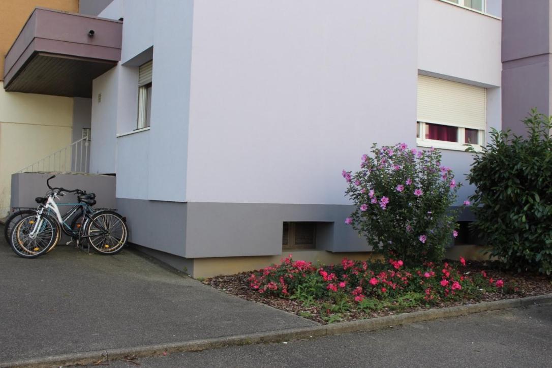 Studios Lora RM 860 Saint-Louis  Luaran gambar