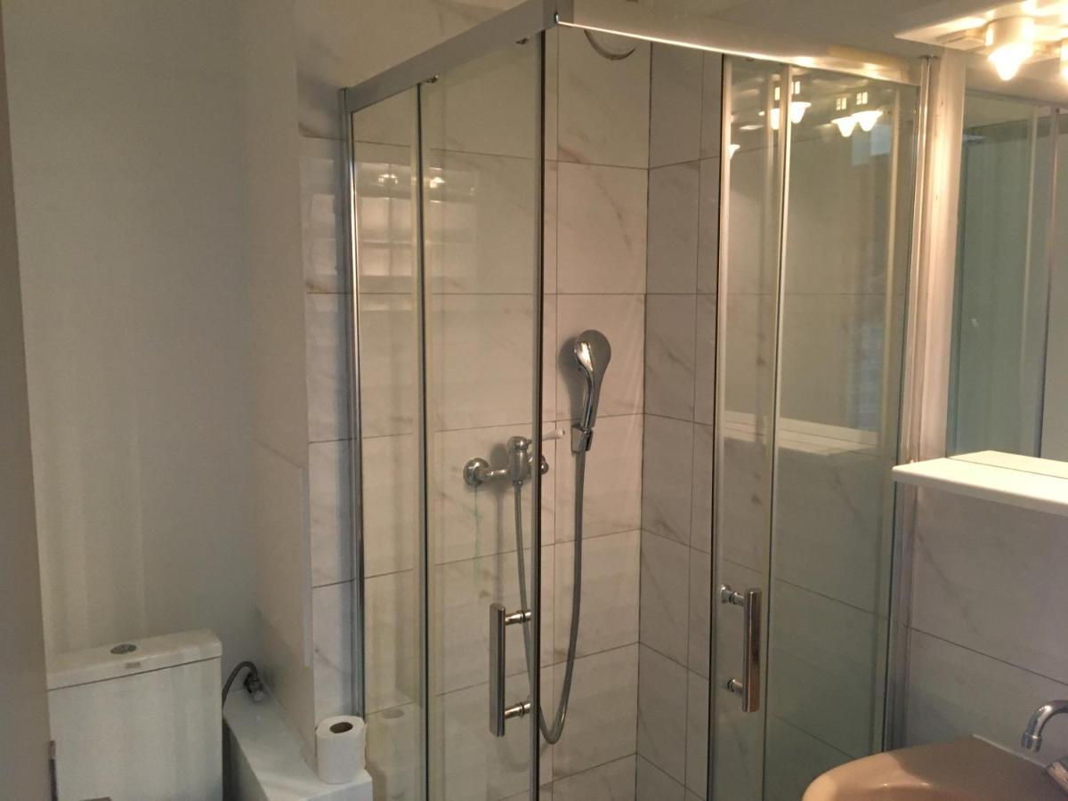 Studios Lora RM 860 Saint-Louis  Luaran gambar